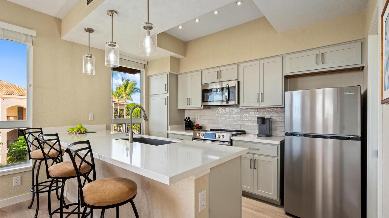 Photo of Kitchen in Waikoloa