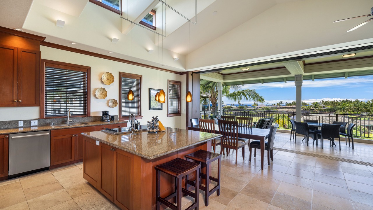 Photo of Kitchen in Waikoloa