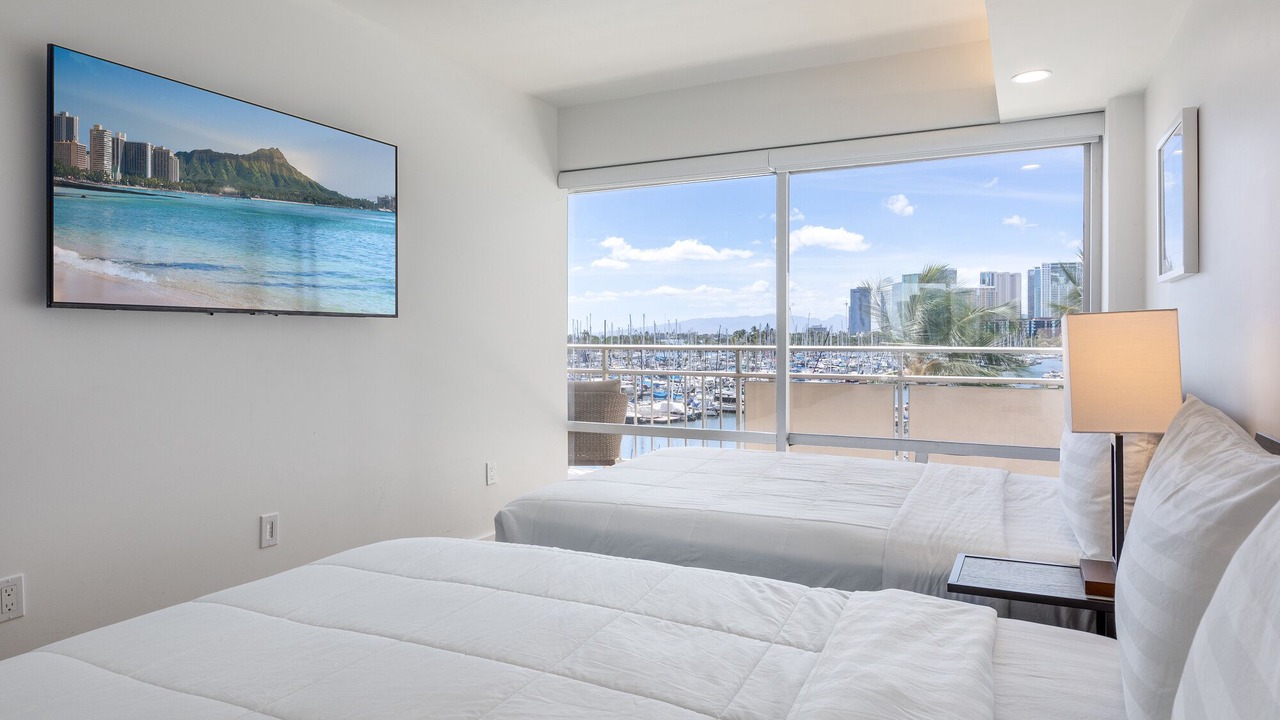 Photo of Bedroom in Waikiki