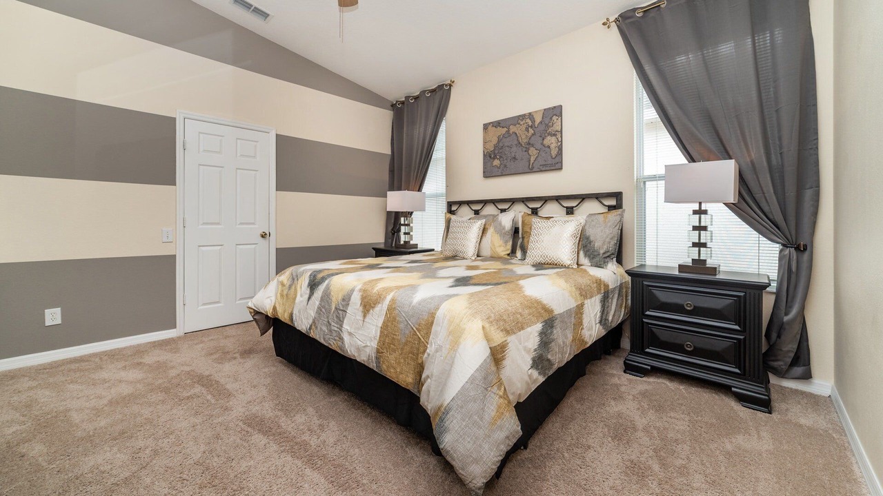 Photo of Bedroom in Windsor Palms
