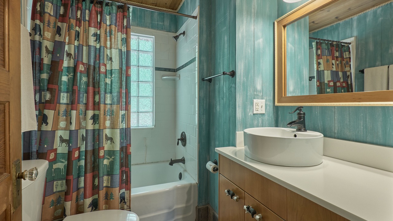 Photo of Bathroom in Sunset Cove
