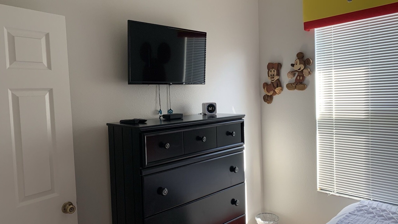 Photo of Bedroom in Windsor Palms