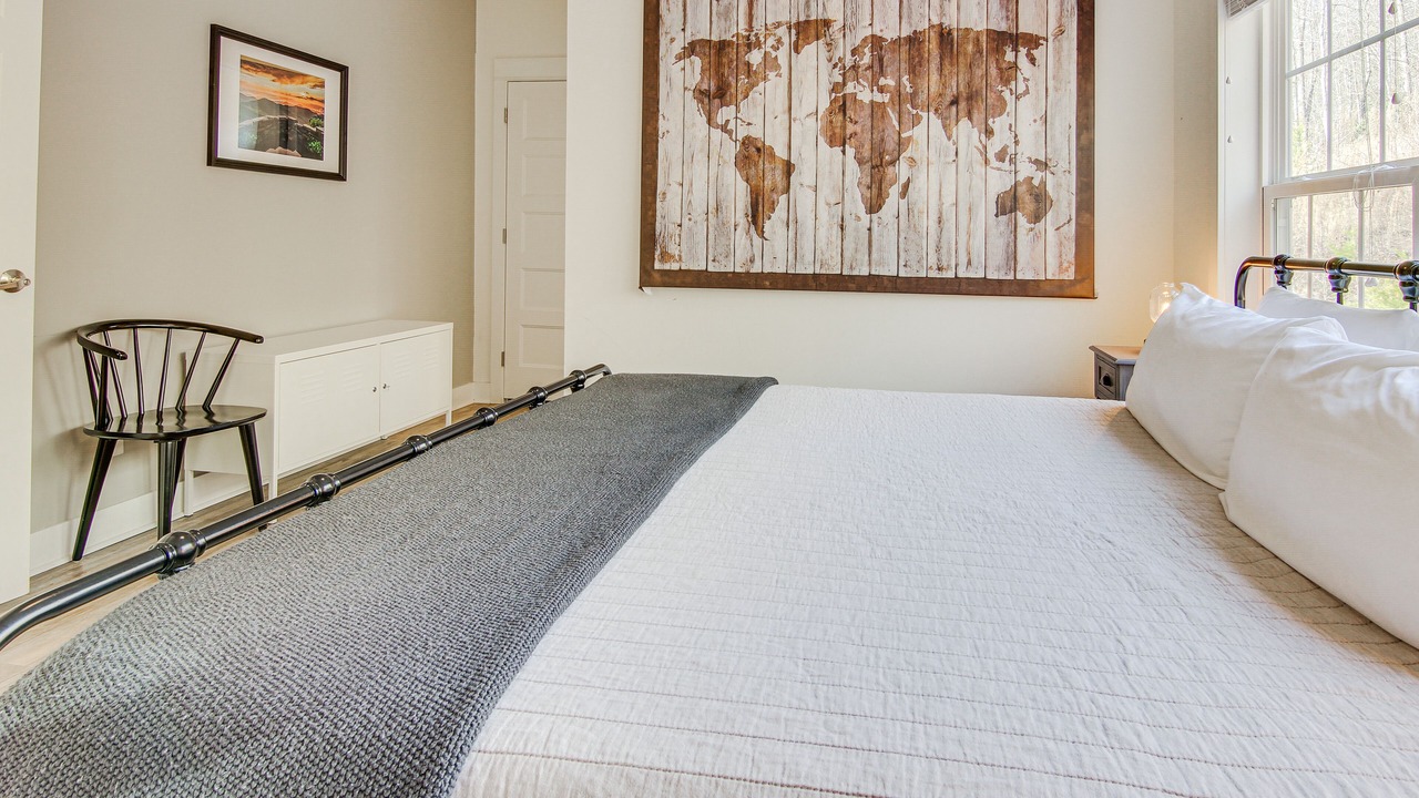Photo of Bedroom in Marion