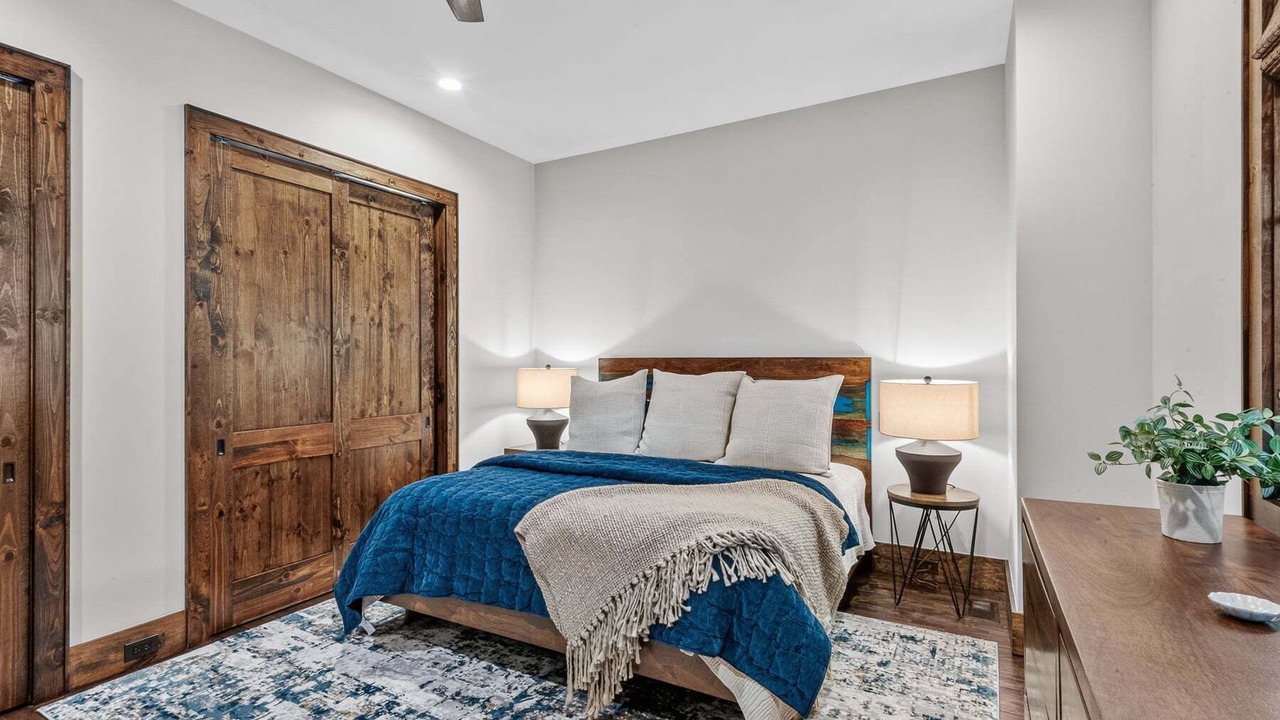 Photo of Bedroom in Elk Park