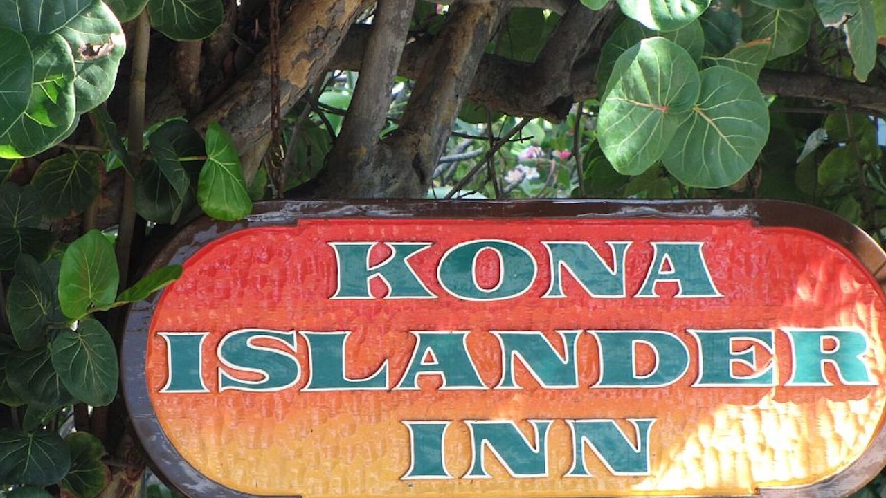 Photo of Others in Historic Kailua Village