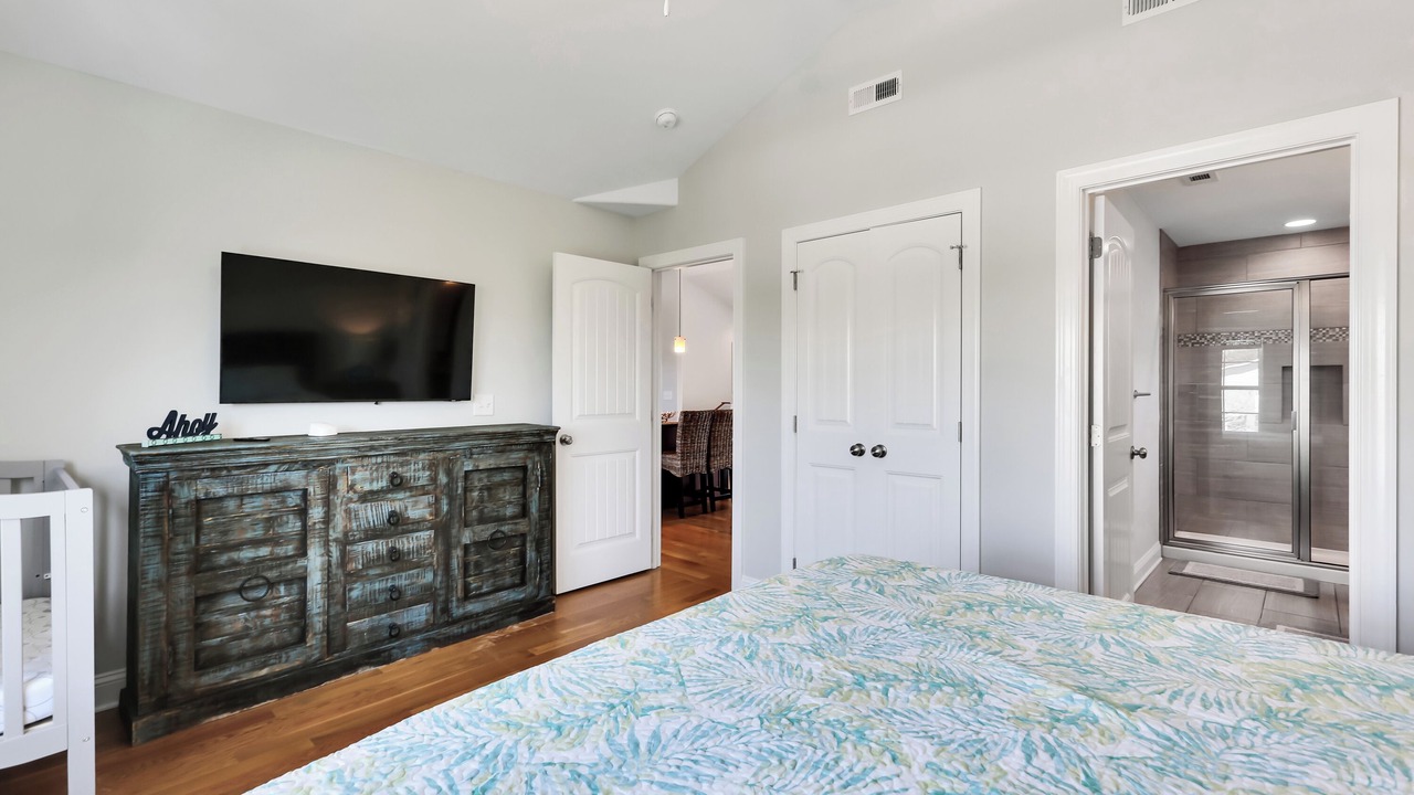 Photo of Bedroom in Long Beach
