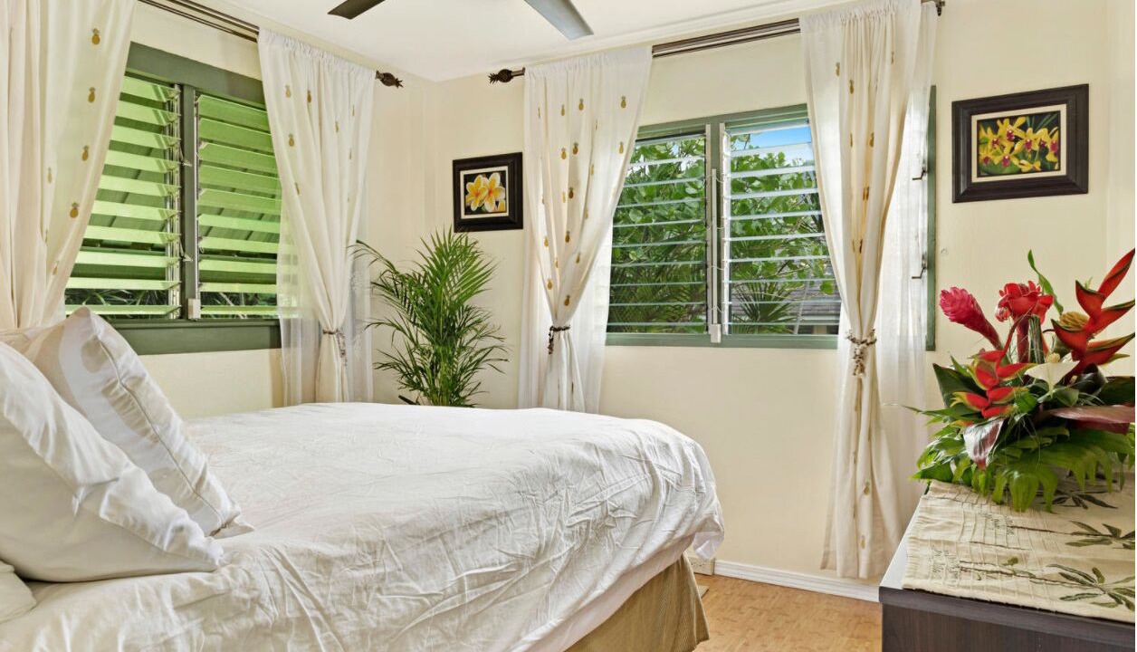 Photo of Bedroom in Waimanalo Beach