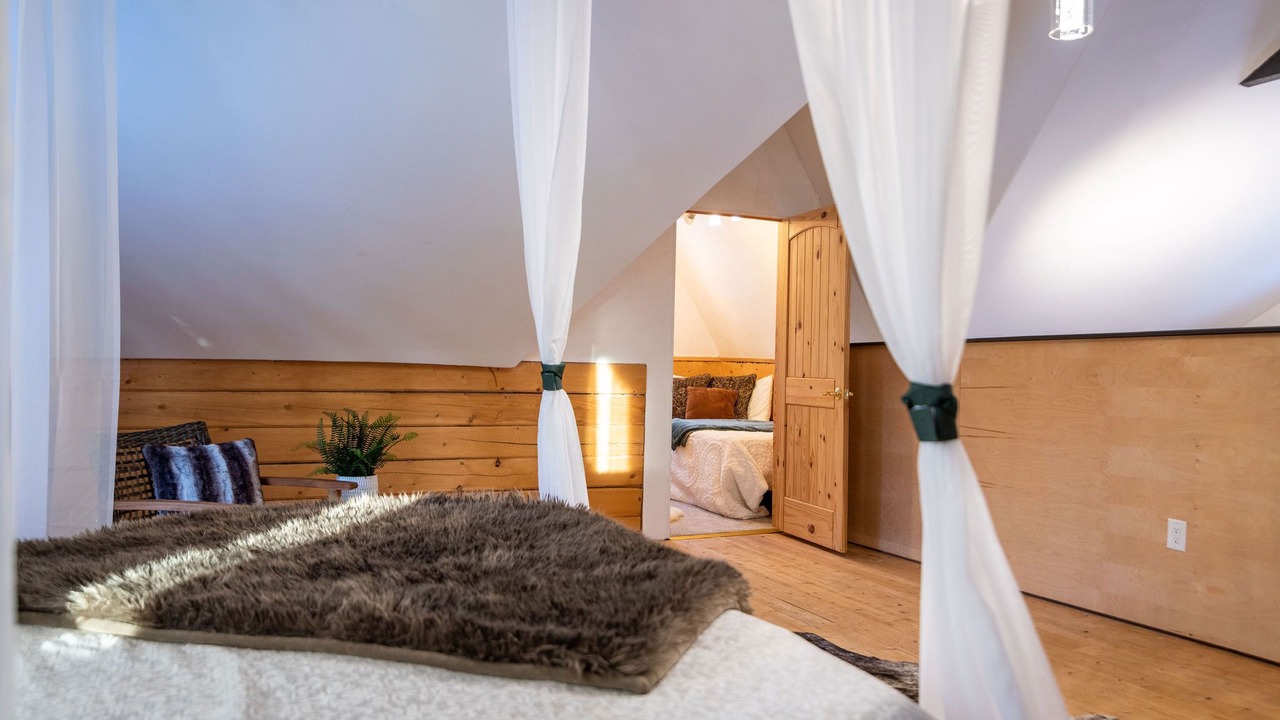 Photo of Bedroom in Fairbanks