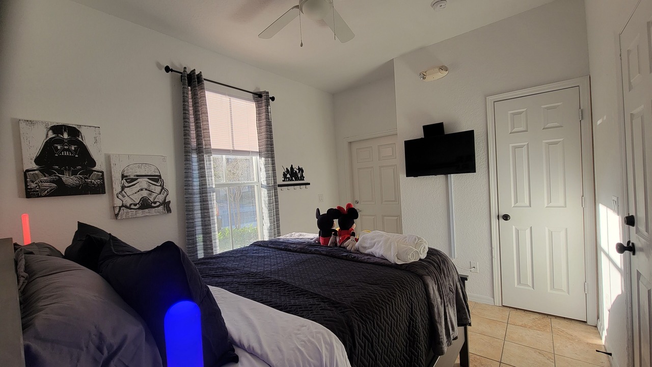 Photo of Bedroom in Regal Palms