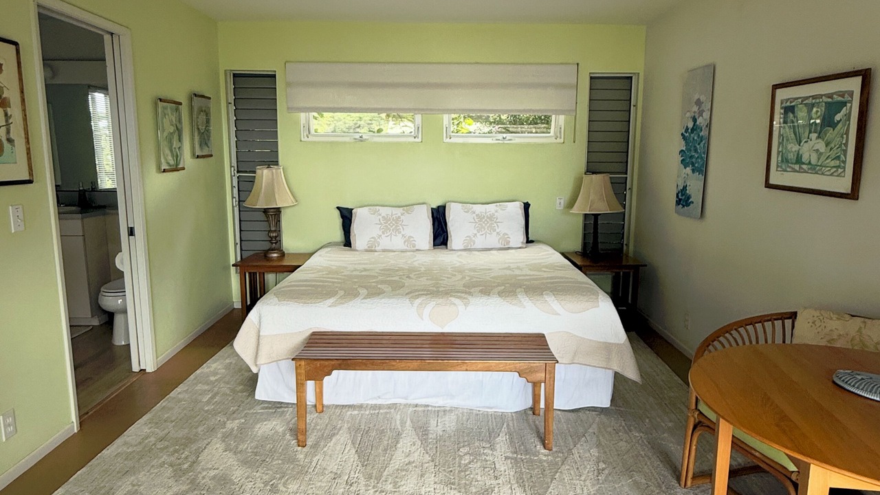 Photo of Bedroom in Puako