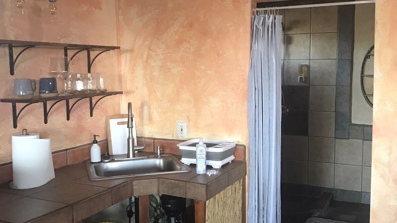 Photo of Bathroom in Kahaluu Bay
