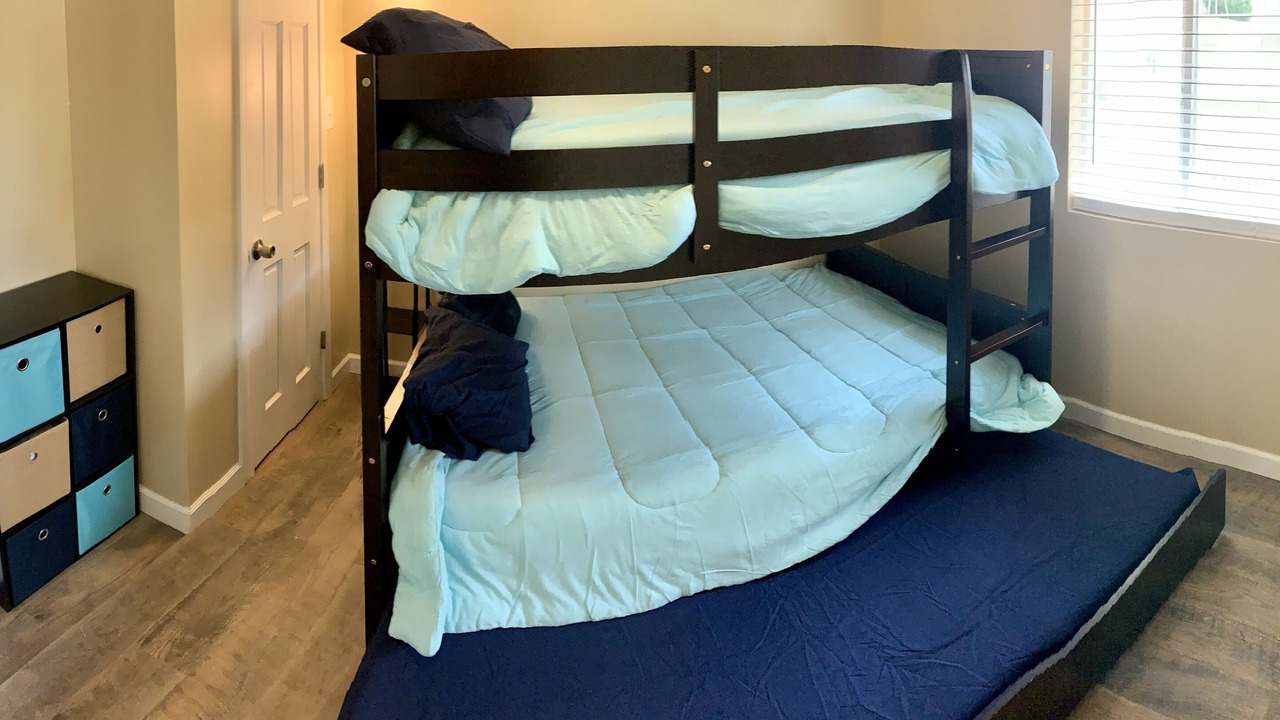 Photo of Bedroom in Bean Station