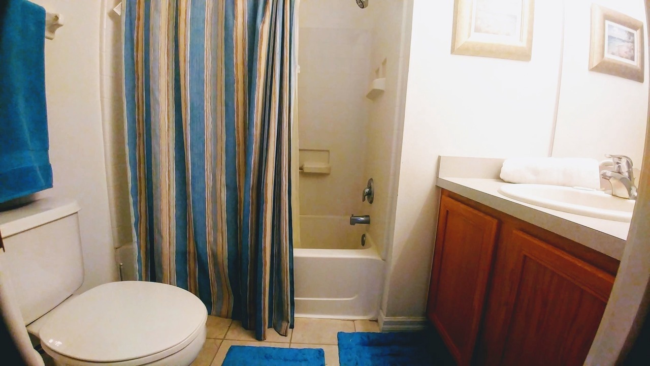 Photo of Bathroom in Seasons