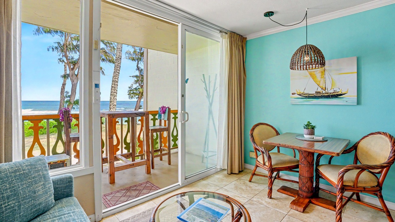 Photo of Livingroom in Wailua