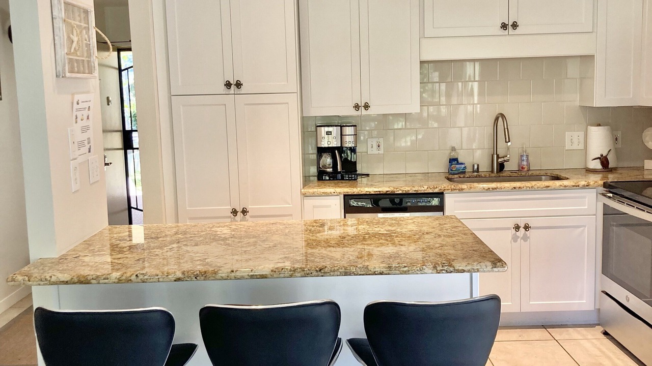 Photo of Kitchen in Kahuku