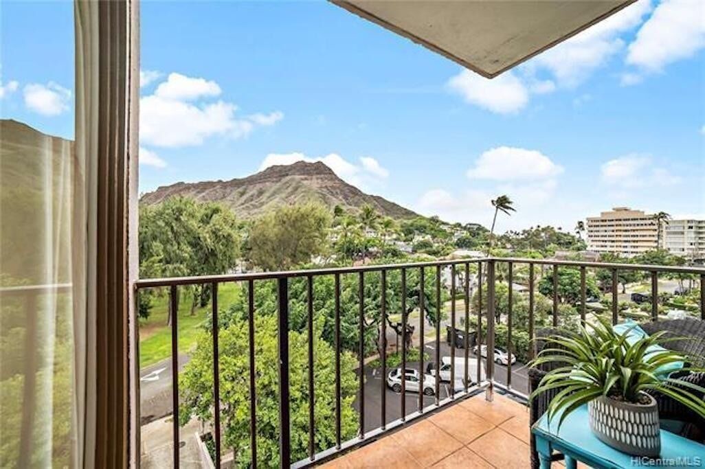 Photo of Others in Diamond Head - Kapahulu - St. Louis