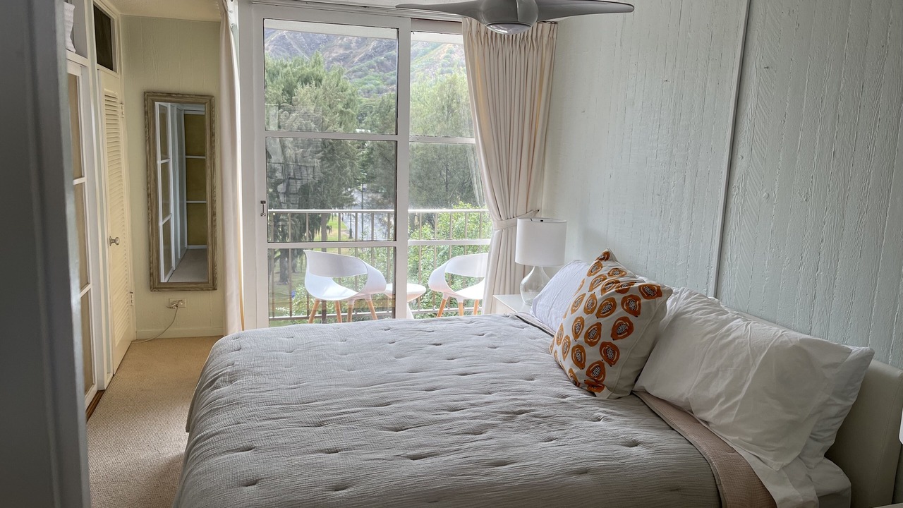Photo of Bedroom in Diamond Head - Kapahulu - St. Louis