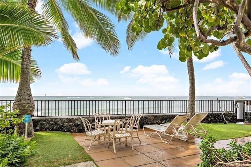 Photo of Others in Diamond Head - Kapahulu - St. Louis