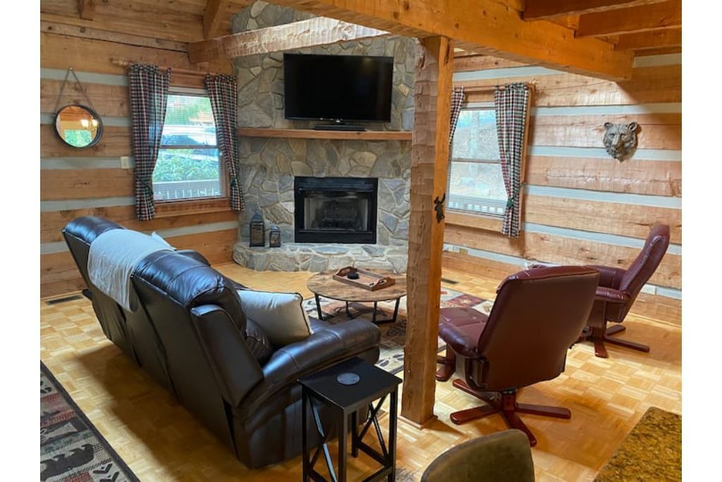 Photo of Livingroom in Foscoe