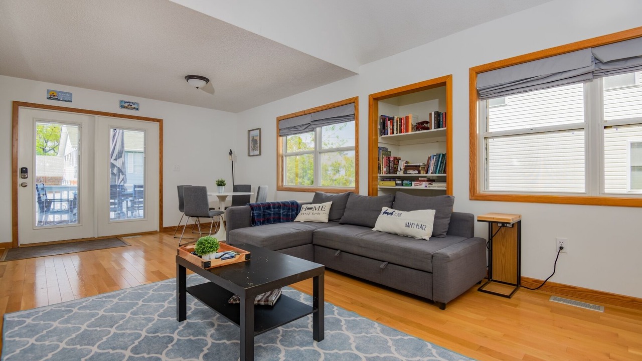 Photo of Bedroom in Manteo