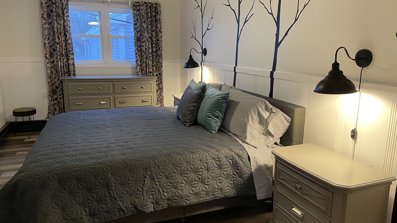 Photo of Bedroom in Ellsworth