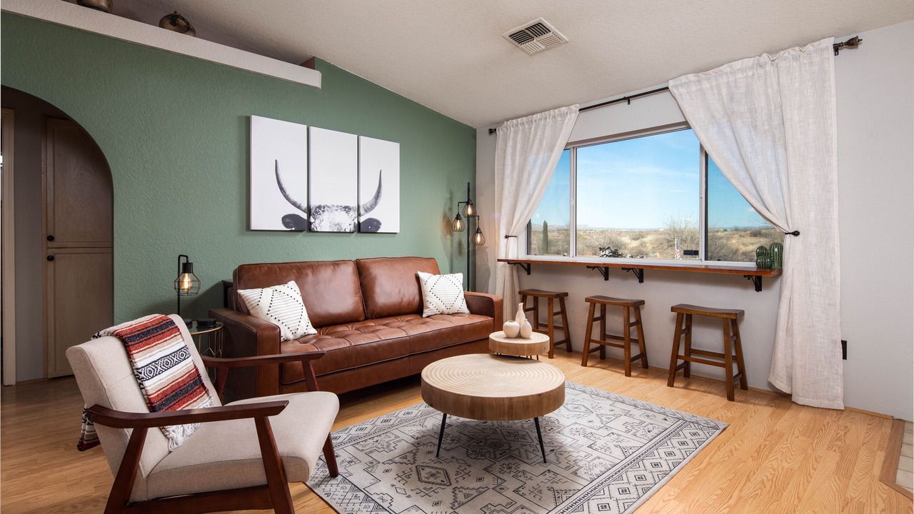 Photo of Livingroom in Cottonwood-Verde Village