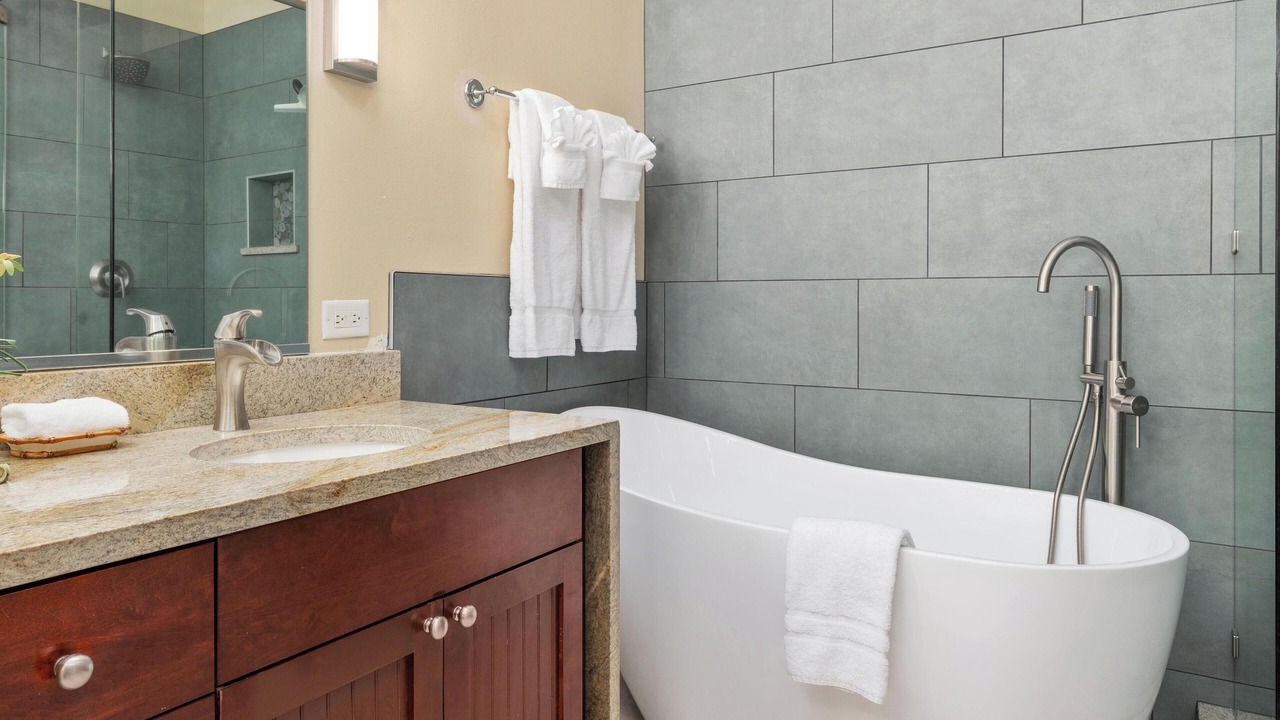 Photo of Bathroom in Waikoloa