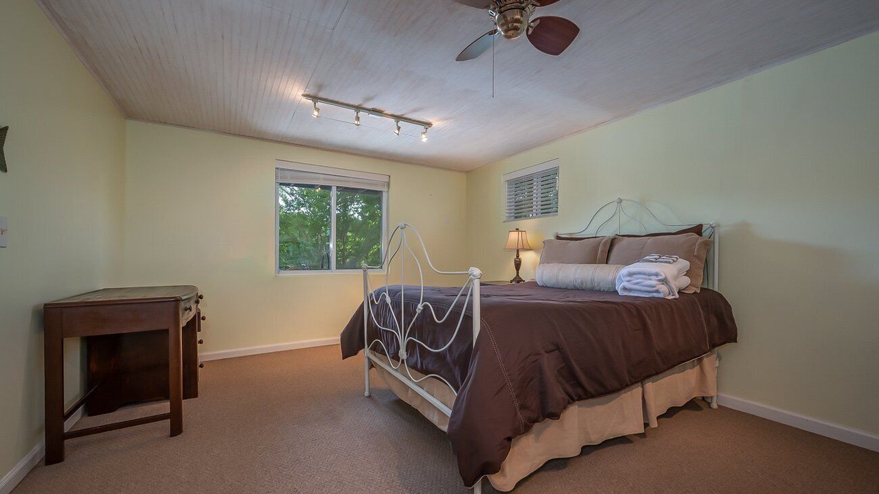 Photo of Bedroom in Sunset Cove