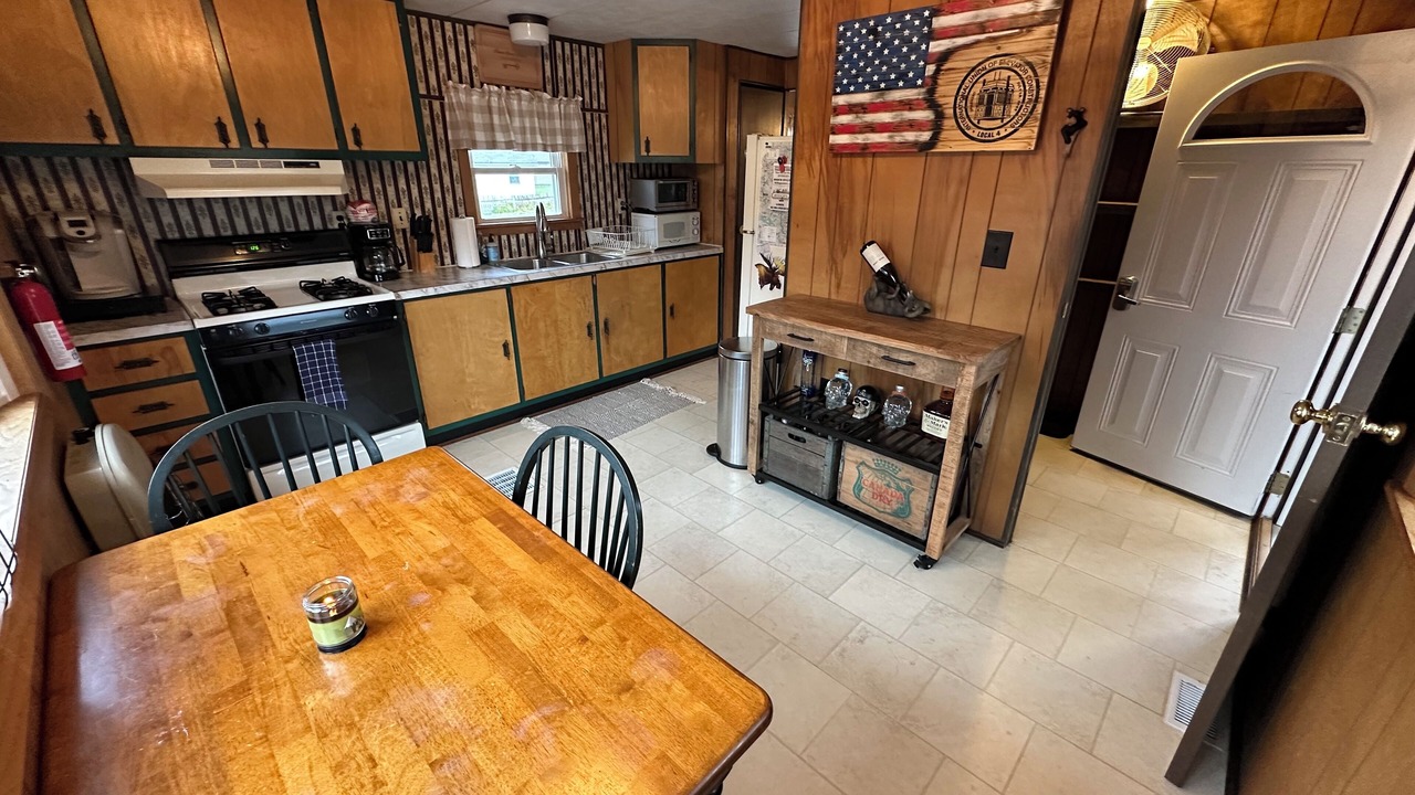 Photo of Kitchen in Jackman