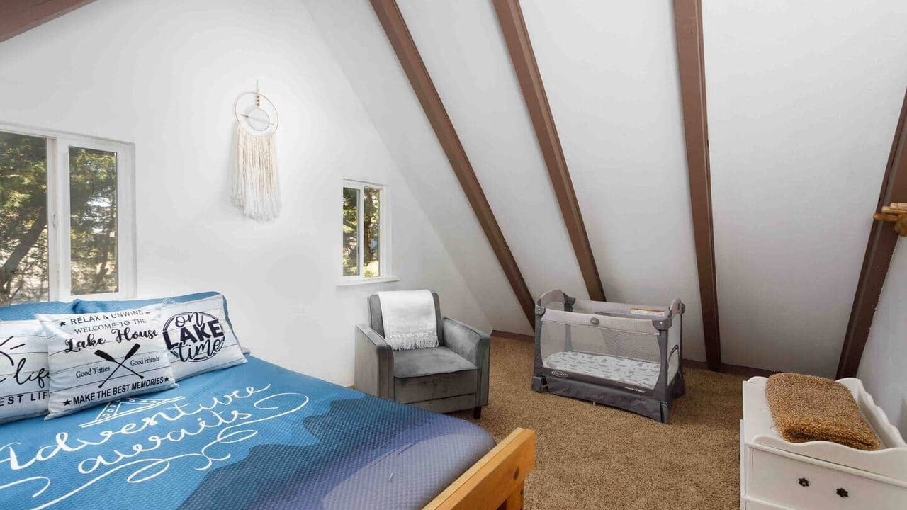 Photo of Bedroom in Cedar Glen