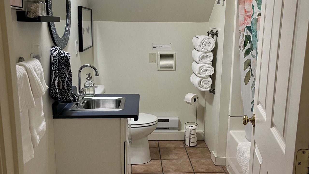 Photo of Bathroom in Oakland
