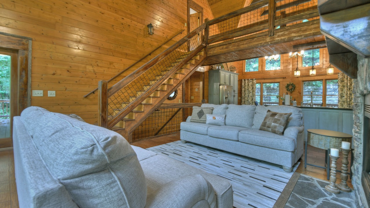 Photo of Livingroom in Ellijay