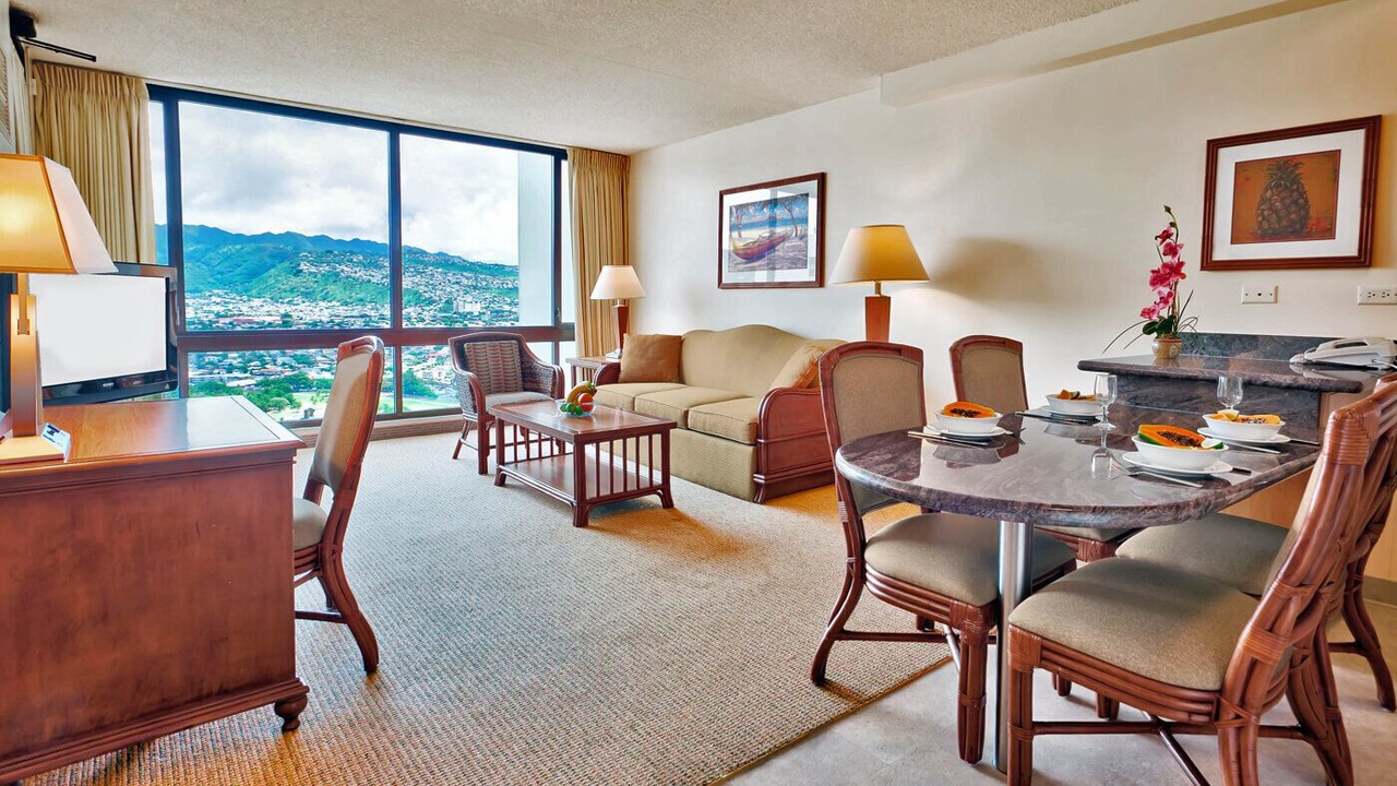 Photo of Livingroom in Waikiki