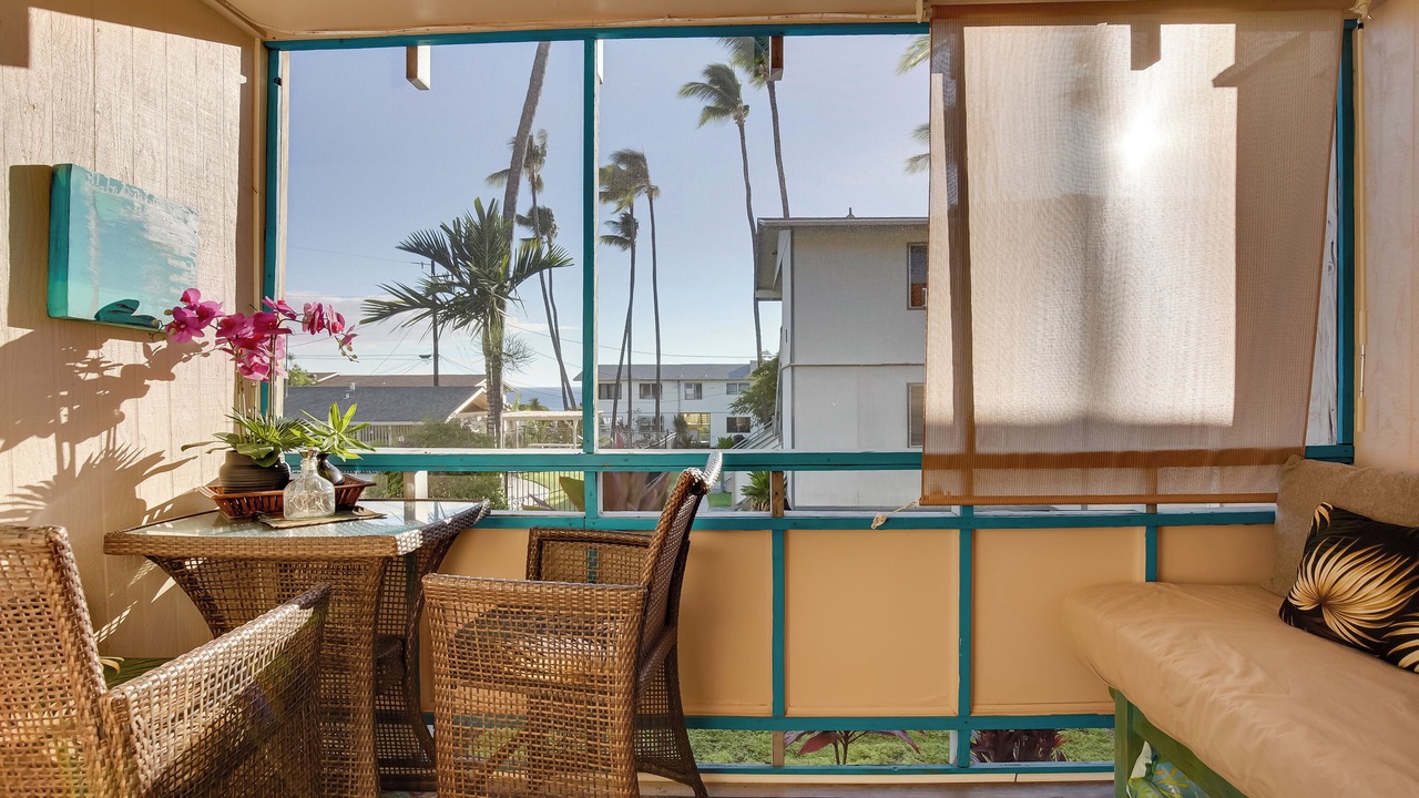 Photo of Livingroom in Historic Kailua Village