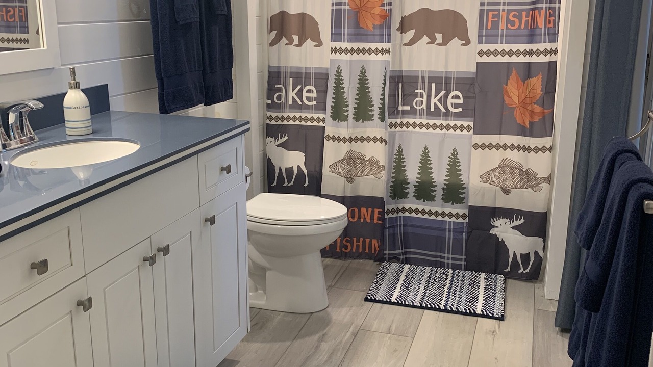 Photo of Bathroom in Sunset Cove