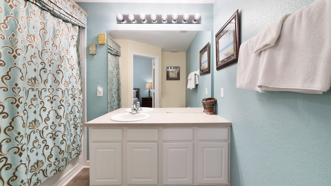 Photo of Bathroom in Windsor Hills
