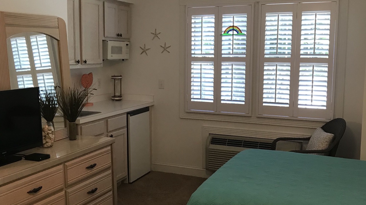 Photo of Bedroom in Sunset Beach