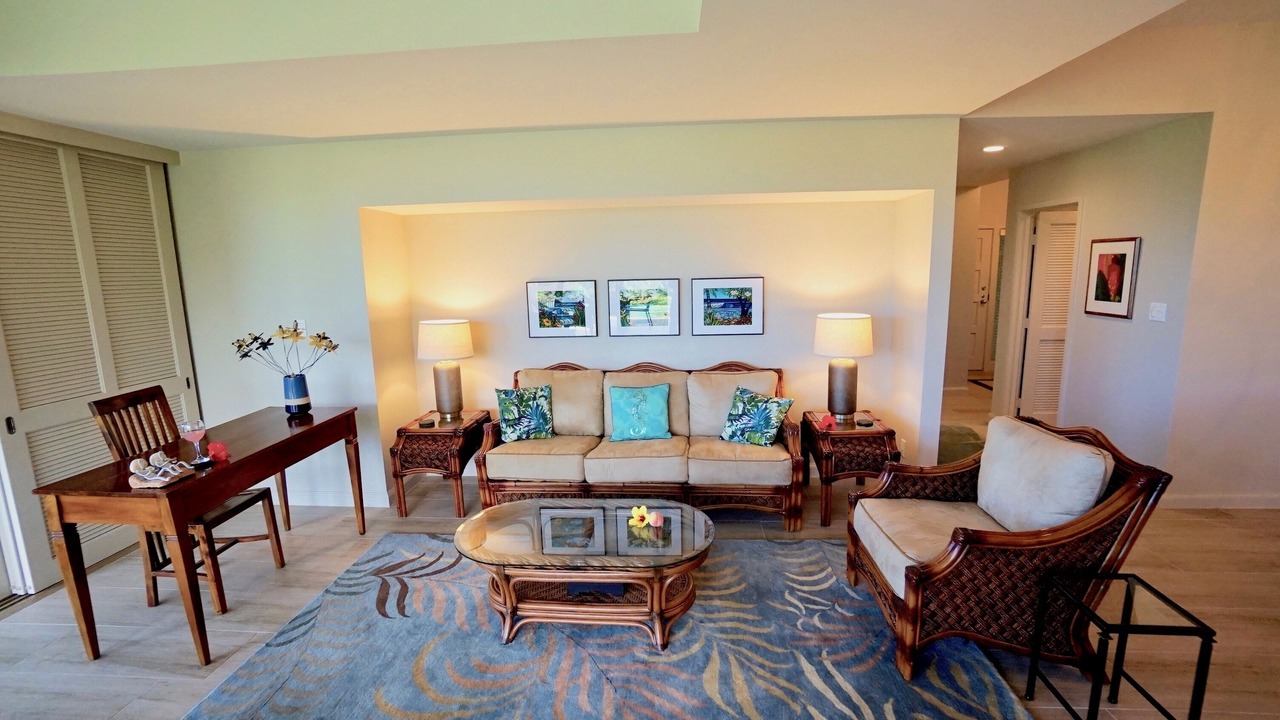 Photo of Livingroom in Waikoloa