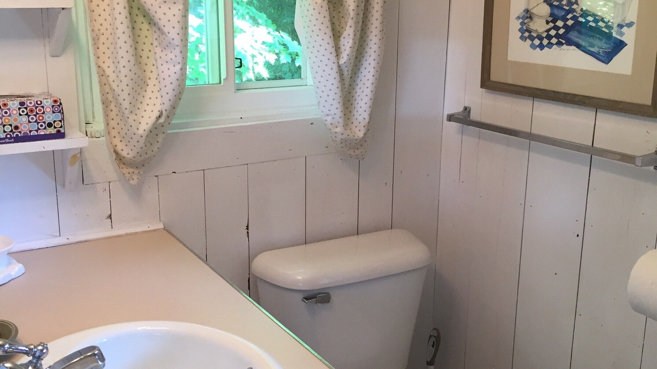 Photo of Bathroom in Industry
