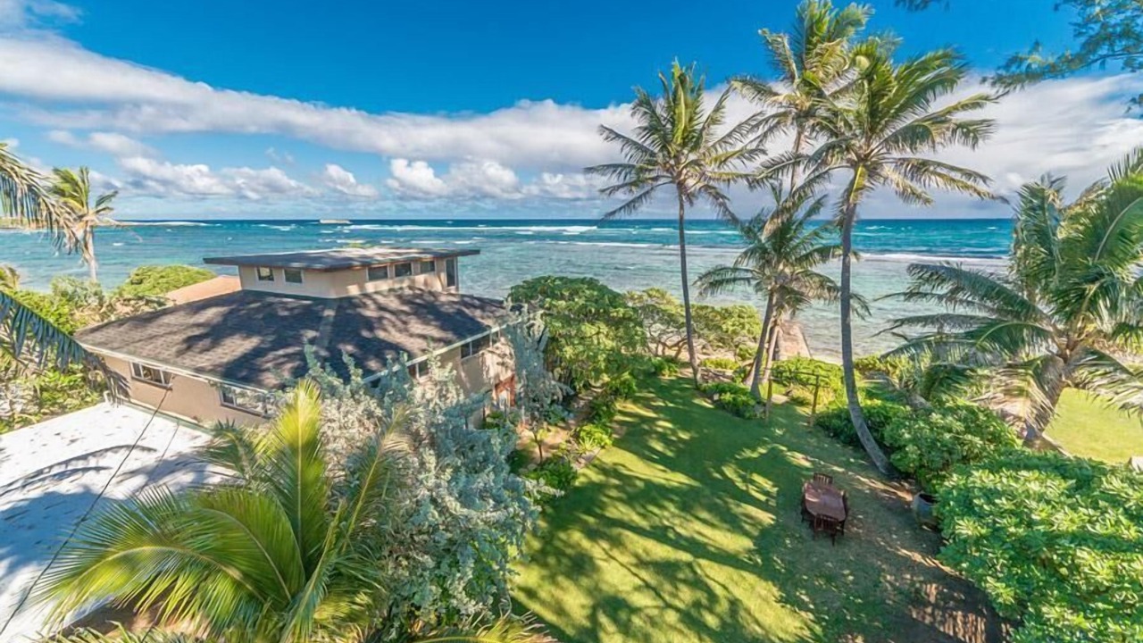 Photo of Others in Laie