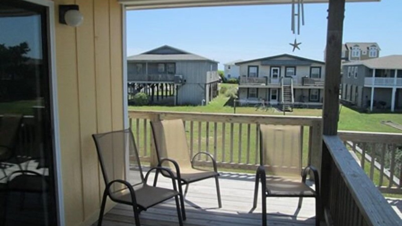 Photo of Patio Balcony in Holden Beach