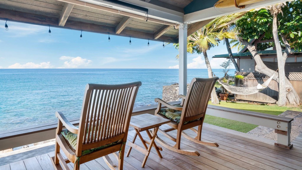 Photo of Patio Balcony in Kahaluu Bay