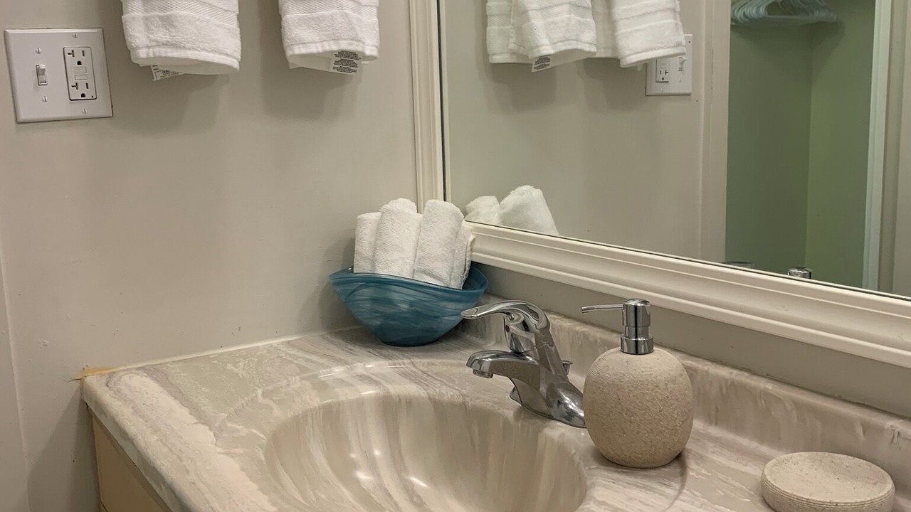 Photo of Bathroom in Waikiki