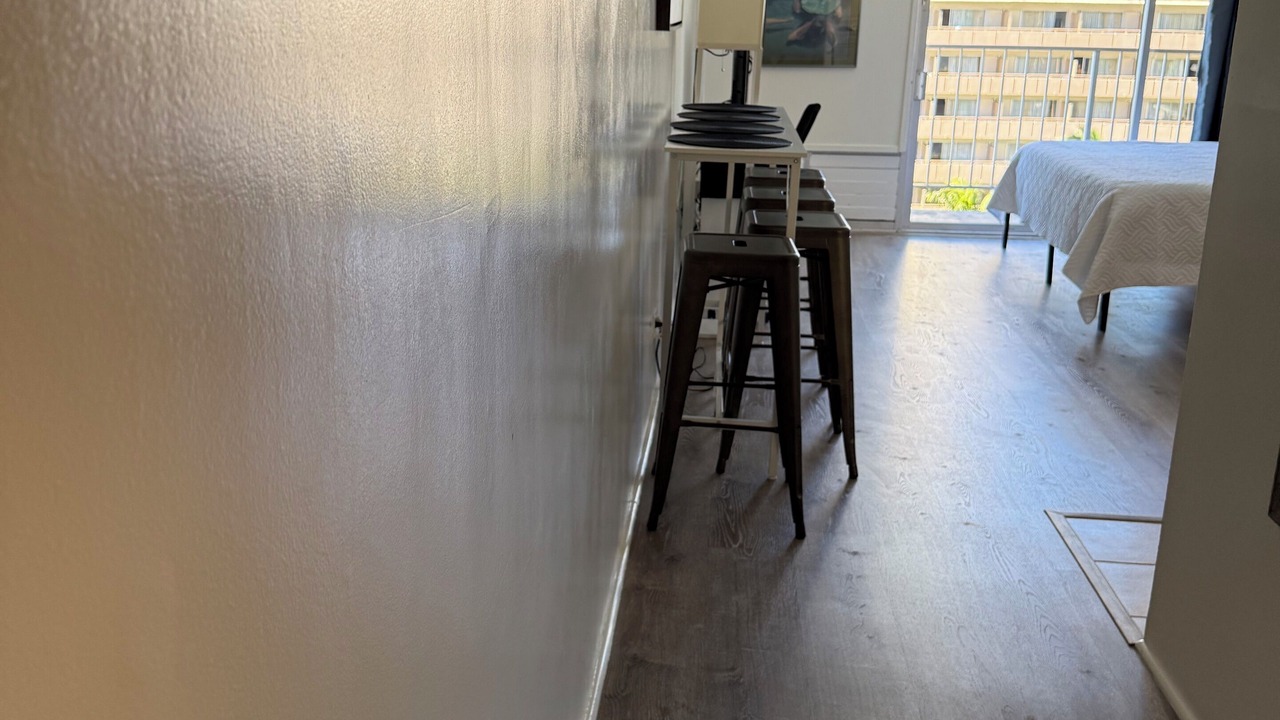 Photo of Bedroom in Waikiki