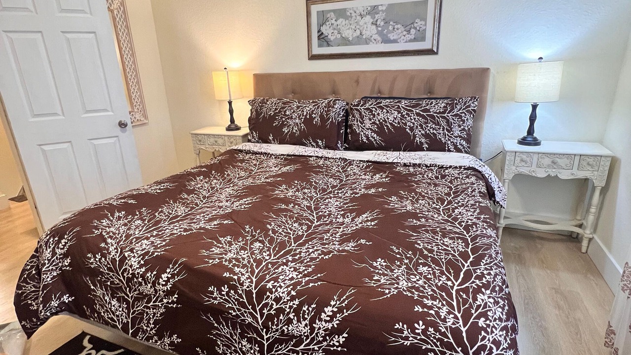 Photo of Bedroom in Windsor Hills