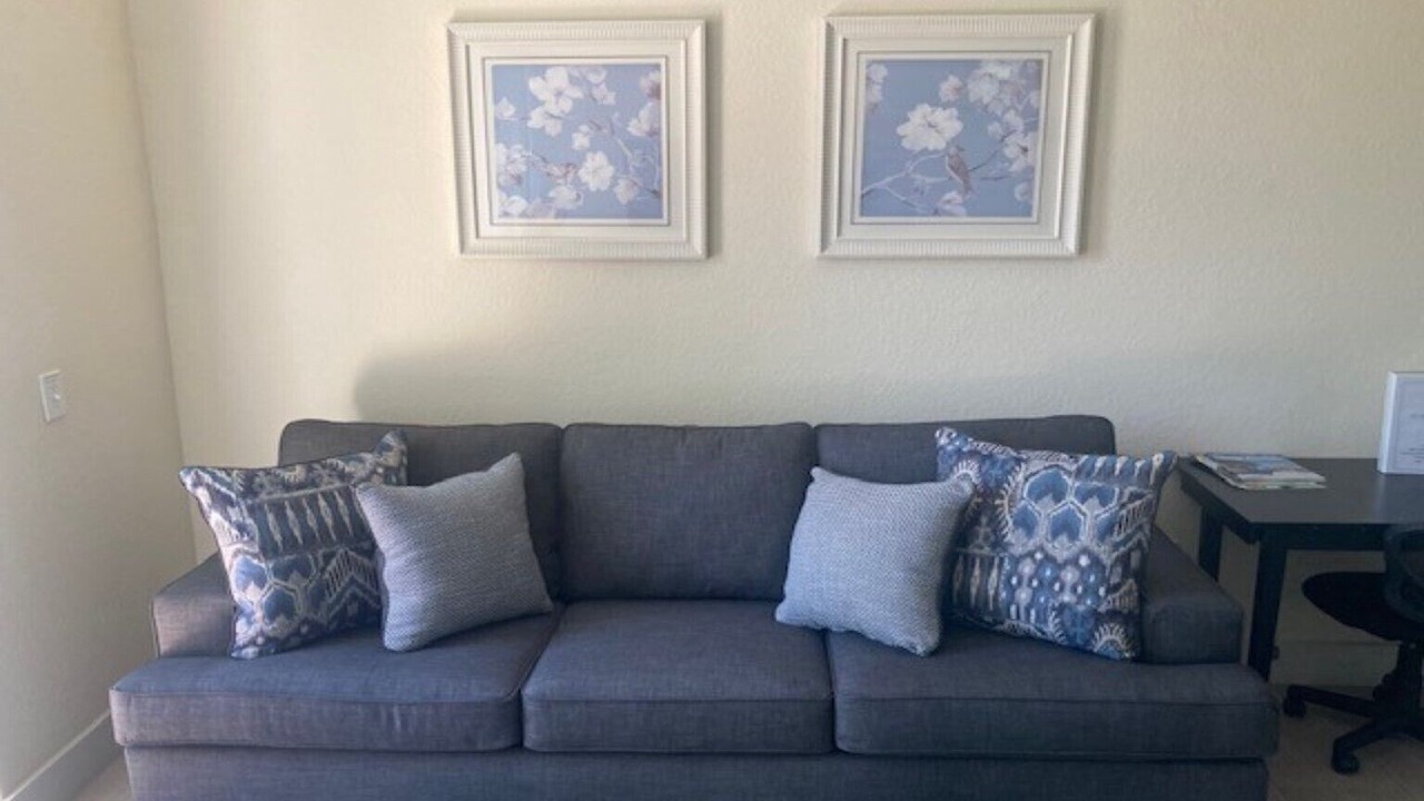 Photo of Livingroom in Windsor Hills