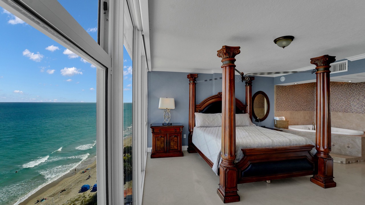 Photo of Bedroom in Galt Mile