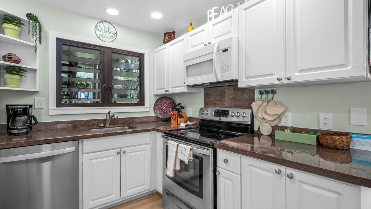 Photo of Kitchen in Lihue