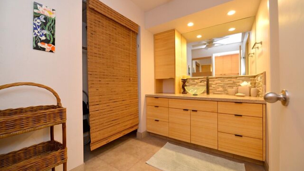 Photo of Bathroom in Kaanapali