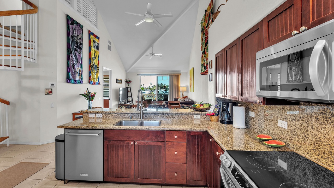 Photo of Kitchen in Waikoloa